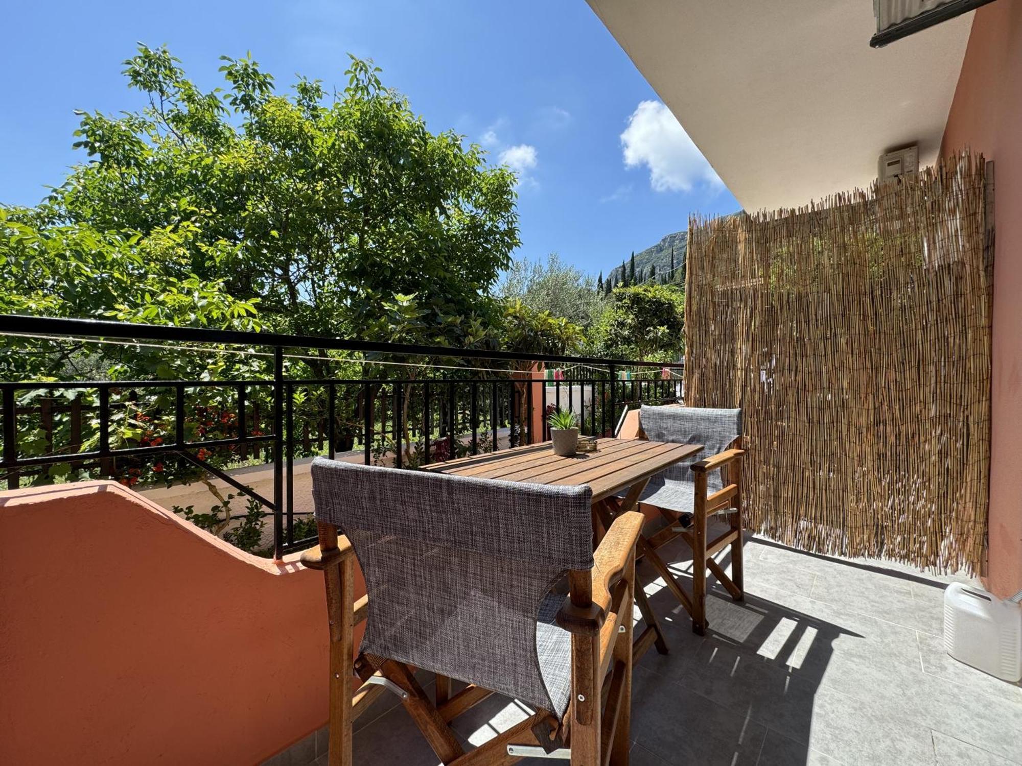 Athina Studios Палеокастрица Экстерьер фото