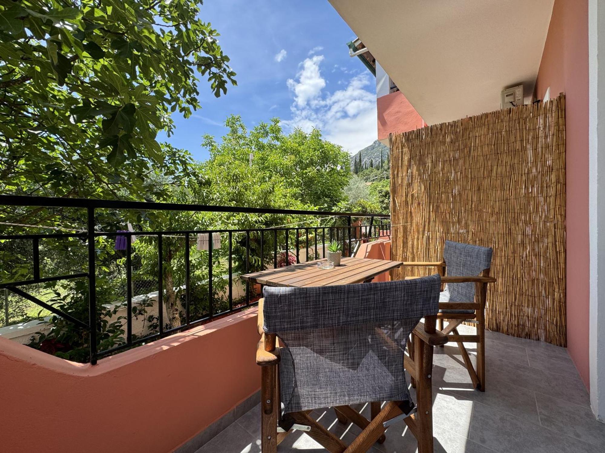 Athina Studios Палеокастрица Экстерьер фото